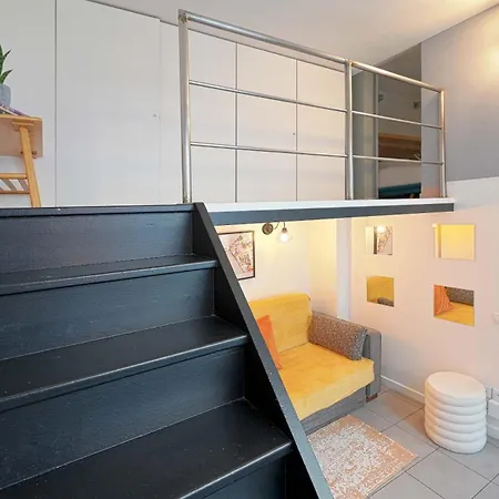 Modern And Cozy For Two Apartment *